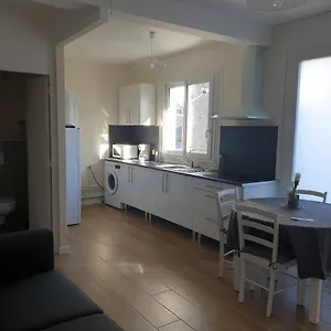 T4 Neuf Et Lumineux Avec Balcon - 3ème étage Sans Ascenseur , Tarbes France